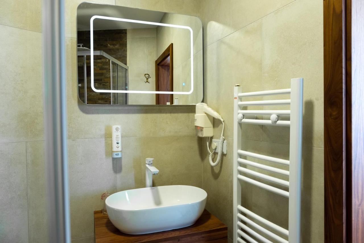 Edemus - Motel & Restaurant Maglaj Luaran gambar